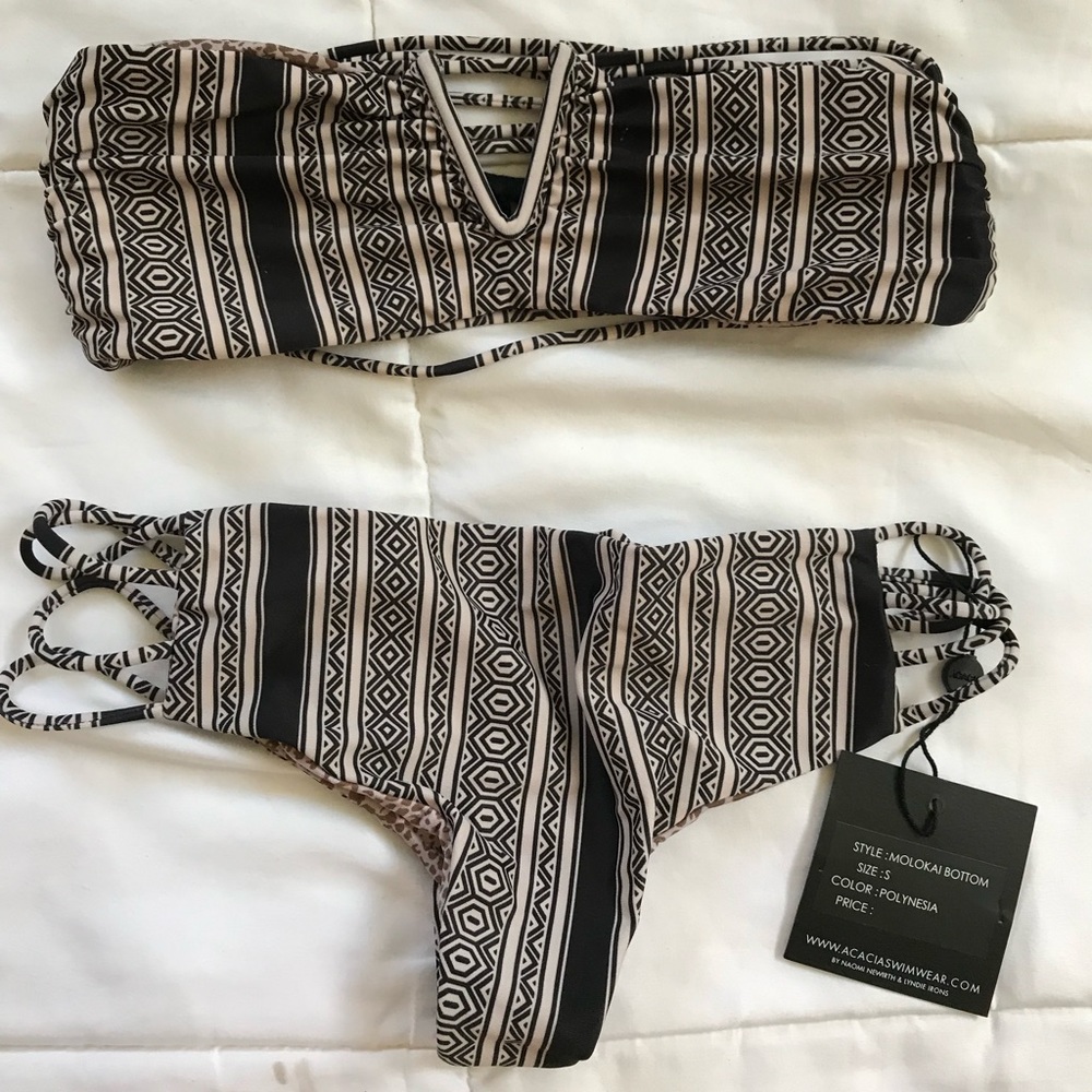 ACACIA Polynesia Set